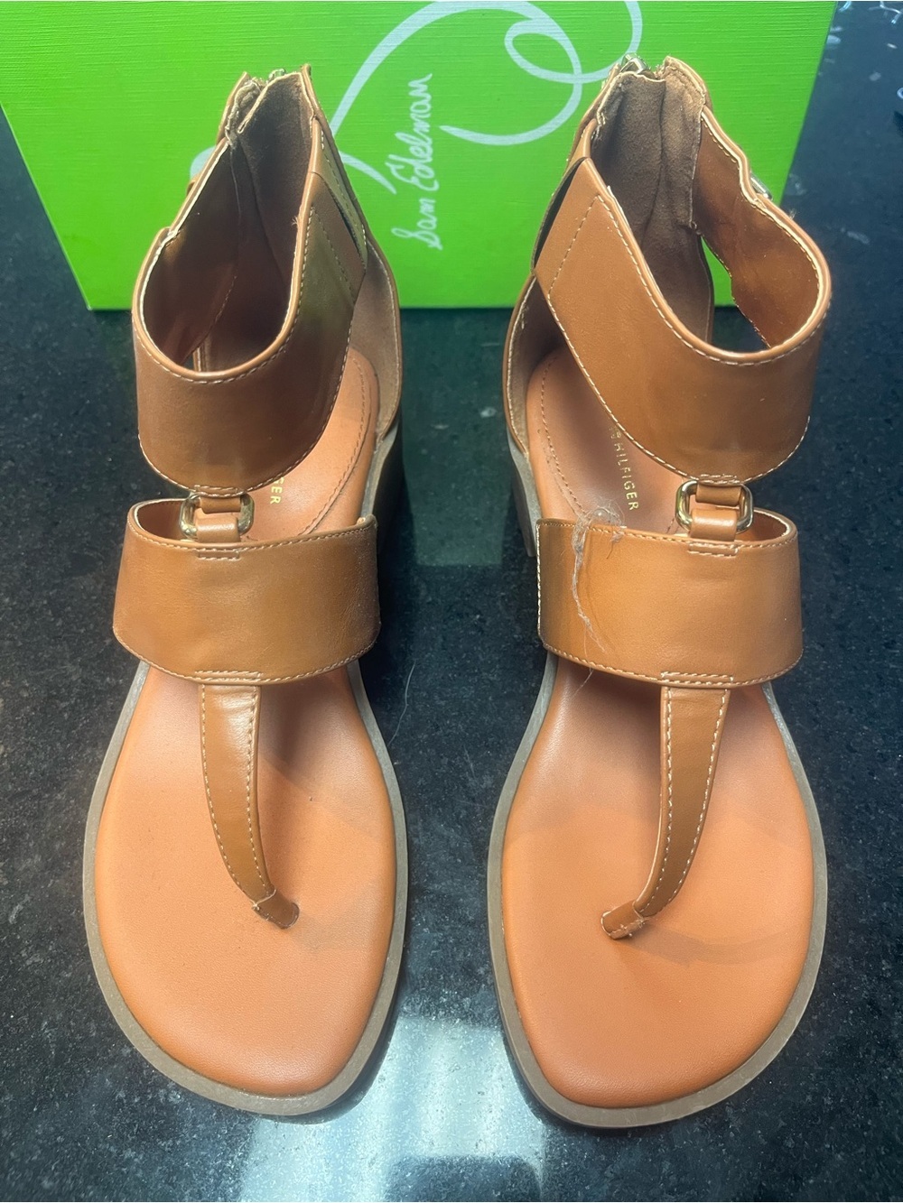 Sz 7 Tommy Hilfiger Tan Leather Block Heel Sandals - Picture 4 of 9